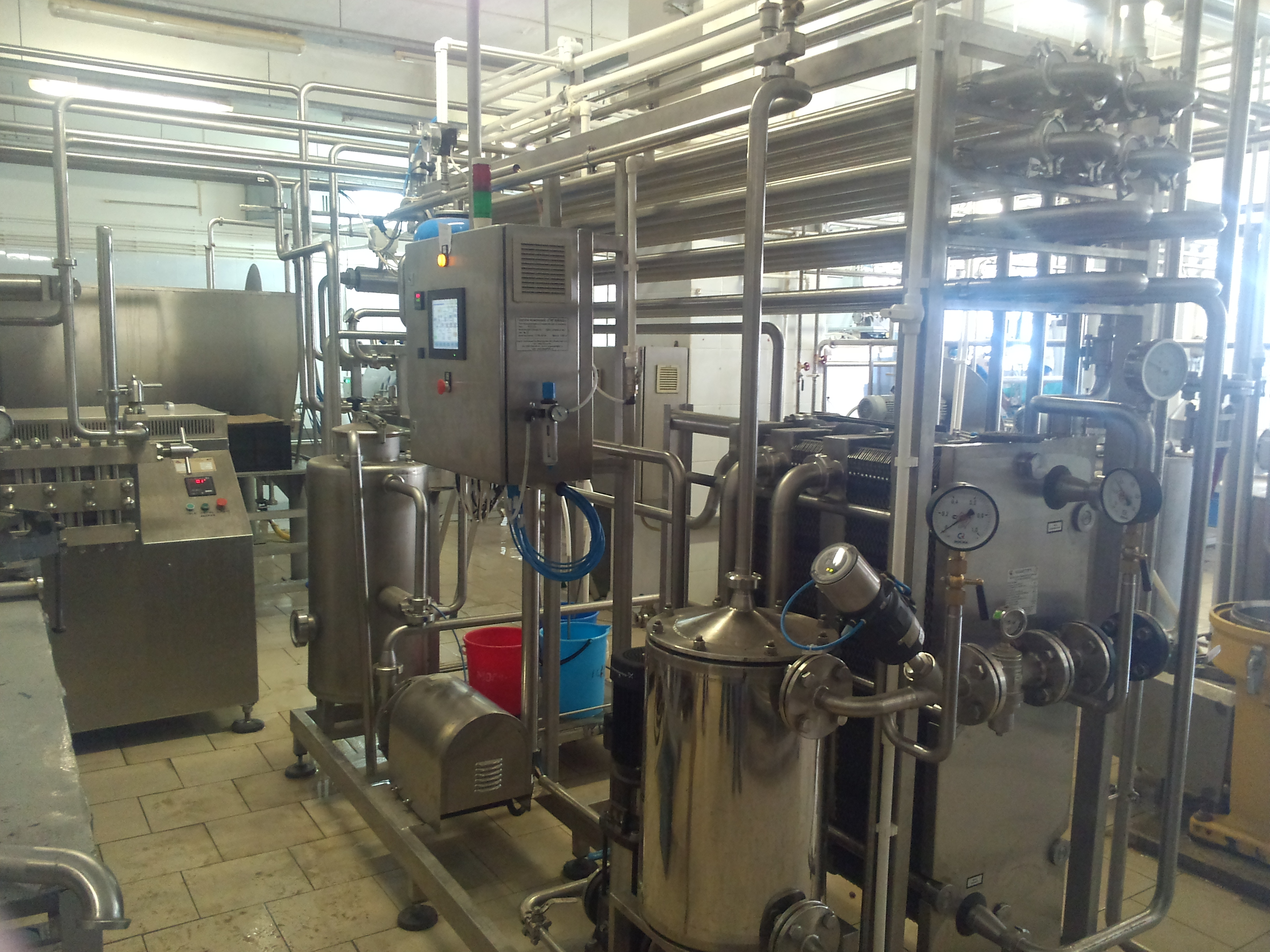  Молочный завод, выработка до 15 тонн молока в сутки